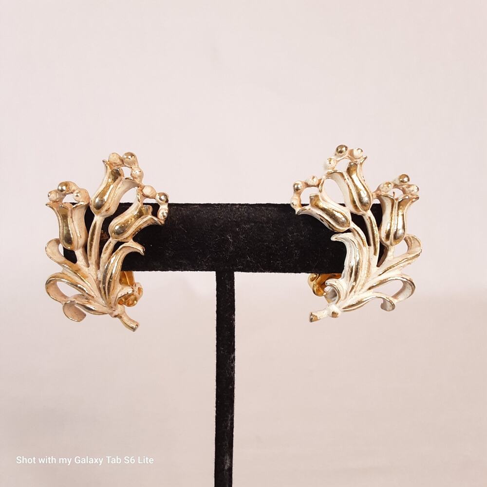 💎Distressed Karu Arte Tulip Earrings Clip Ons